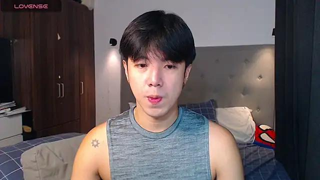 Addictiveboi online show from 11/14/25, 01:04