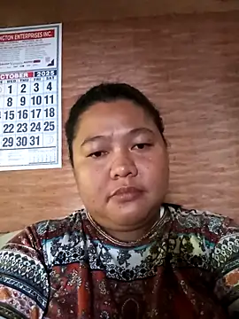 Perfect smile01 online show from 10/15/25, 12:11