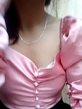 Snapshot of daisy_will chatting on 10/11/25, 11:03 daisy will online show from 10/11/25, 11:03