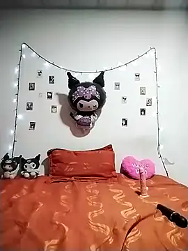 Snapshot of hanna_ross27 chatting on 10/08/25, 05:27 hanna ross27 online show from 10/08/25, 05:27