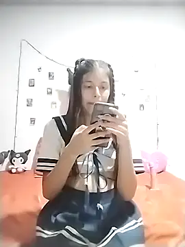 Snapshot of hanna_ross27 chatting on 10/14/25, 06:03 hanna ross27 online show from 10/14/25, 06:03