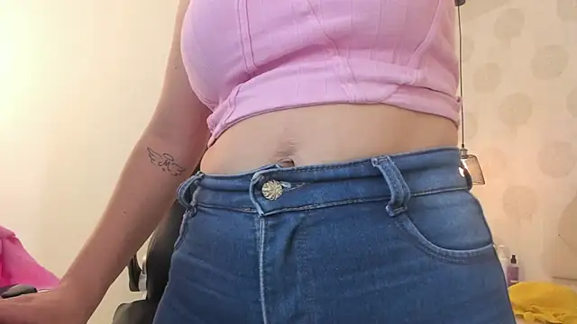 GIANAMILLER6 online show from 10/02/25, 12:23