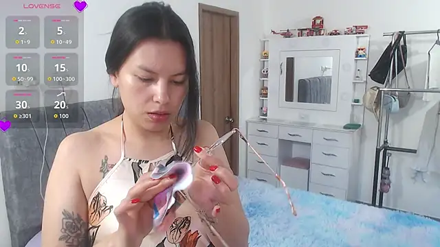 Snapshot of Cherry_summer chatting on 09/23/25, 12:08 Cherry summer online show from 09/23/25, 12:08