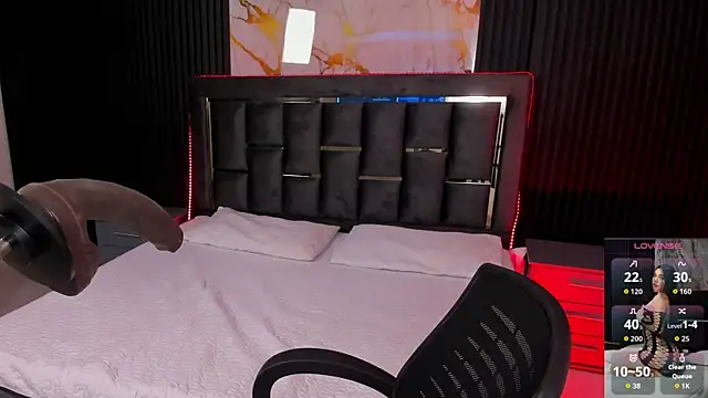 Snapshot of Hannasscott chatting on 10/16/25, 11:44 Hannasscott online show from 10/16/25, 11:44