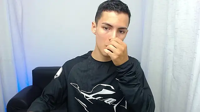 Matiius18 online show from 11/15/25, 02:02