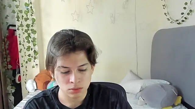 Felix art online show from 09/12/25, 06:52