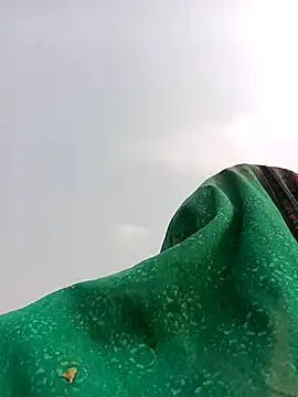 Radha hotx online show from 10/23/25, 09:41