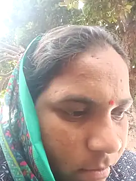 Radha hotx online show from 10/26/25, 07:47