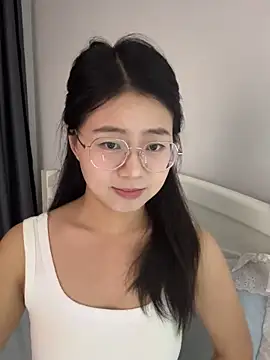 Snapshot of Ella-A9 chatting on 09/26/25, 02:43 Ella-A9 online show from 09/26/25, 02:43