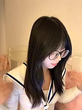 Ella-A9 online show from 11/24/25, 03:23