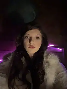 Snapshot of FoxStudioSex chatting on 11/23/25, 02:50 FoxStudioSex online show from 11/23/25, 02:50