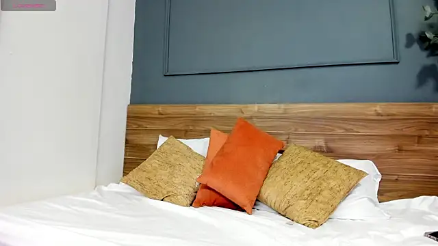 Mia smith x1 online show from 11/20/25, 07:57