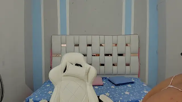 marsmith1 online show from 11/04/25, 04:44