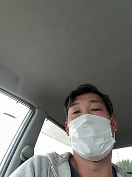 usu0130 online show from 11/23/25, 02:11