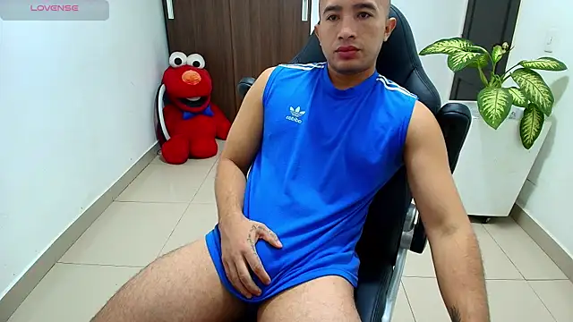 sebastian oconnor77 online show from 10/11/25, 12:36