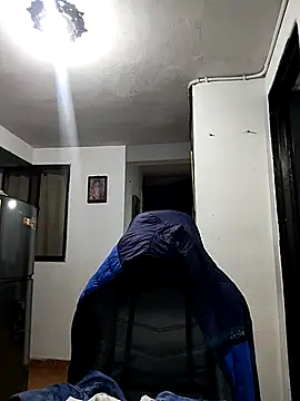 Snapshot of Pamelamiler__ chatting on 10/19/25, 10:49 Pamelamiler online show from 10/19/25, 10:49