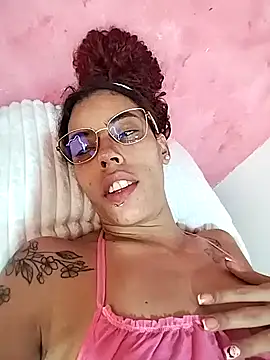 Snapshot of Pamelamiler__ chatting on 11/13/25, 11:47 Pamelamiler online show from 11/13/25, 11:47