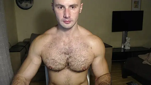 Snapshot of muscle_uncut chatting on 10/14/25, 04:41 muscle uncut online show from 10/14/25, 04:41