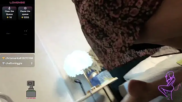 Lia Reyn online show from 09/21/25, 02:13