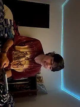 Snapshot of alandelrey57 chatting on 09/10/25, 08:36 alandelrey57 online show from 09/10/25, 08:36