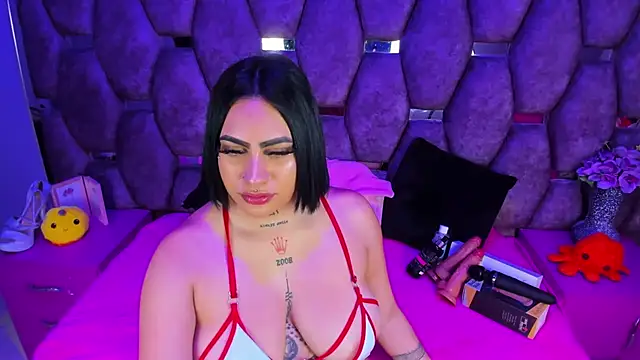 nikky latin online show from 10/09/25, 03:48