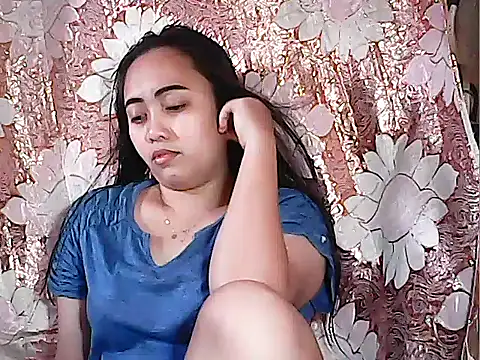 Snapshot of Pinay_Chubby20 chatting on 09/25/25, 01:42 Pinay Chubby20 online show from 09/25/25, 01:42