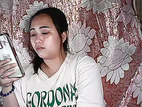 Snapshot of Pinay_Chubby20 chatting on 09/30/25, 11:26 Pinay Chubby20 online show from 09/30/25, 11:26