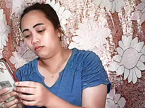 Snapshot of Pinay_Chubby20 chatting on 10/03/25, 11:18 Pinay Chubby20 online show from 10/03/25, 11:18