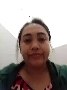 Snapshot of Pinay_Chubby20 chatting on 11/07/25, 02:00 Pinay Chubby20 online show from 11/07/25, 02:00