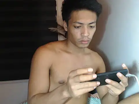 Asian gregor online show from 09/19/25, 07:03