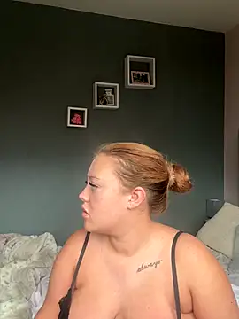 GoddessPrincesss online show from 10/29/25, 11:56