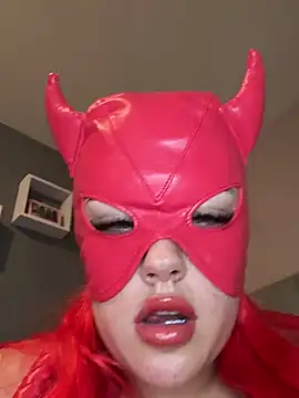 GoddessPrincesss online show from 10/31/25, 07:37