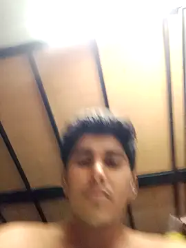 Snapshot of HarryChoudhary21 chatting on 11/11/25, 06:52 HarryChoudhary21 online show from 11/11/25, 06:52