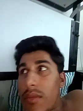 Snapshot of HarryChoudhary21 chatting on 11/17/25, 05:41 HarryChoudhary21 online show from 11/17/25, 05:41