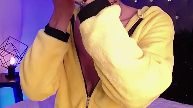 OzorioDany online show from 10/05/25, 04:00