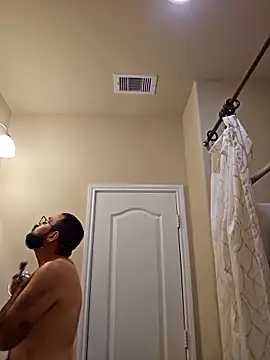 Lb228w online show from 10/15/25, 12:00