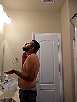 Lb228w online show from 10/30/25, 02:24