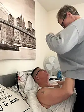 Curvy-Jinx online show from 11/16/25, 02:44