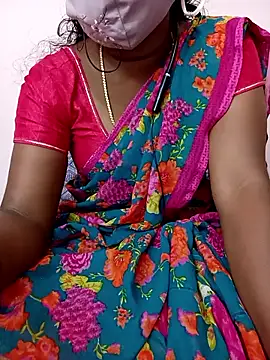 Cute Renuka online show from 11/13/25, 06:45