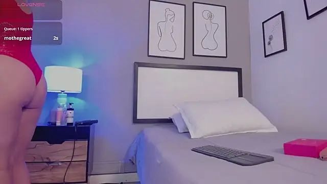 MartinaRizzi online show from 09/12/25, 03:28