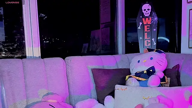 Melody-chers online show from 10/31/25, 02:45