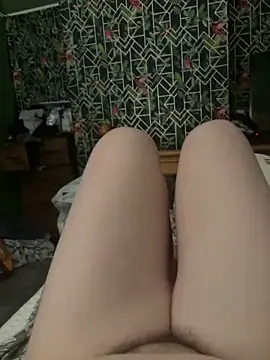 Snapshot of Taboo-Lou chatting on 11/19/25, 08:20 Taboo-Lou online show from 11/19/25, 08:20