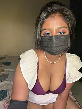 missneha61 online show from 10/28/25, 10:23