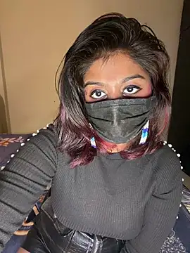 missneha61 online show from 11/30/25, 12:47