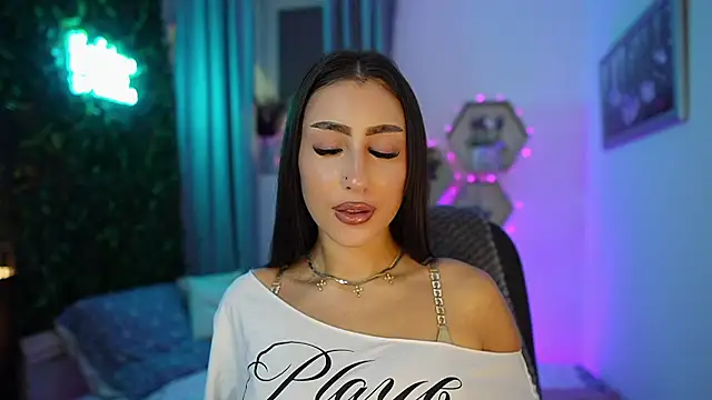 Bree  Morgan online show from 11/05/25, 07:25