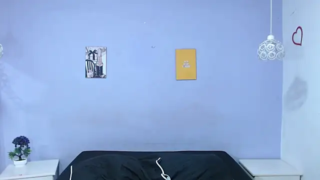 penelope gucci1 online show from 11/15/25, 11:51