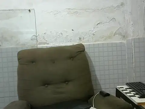 morenomascarado17 online show from 10/13/25, 12:21