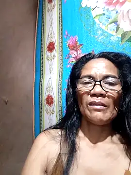 Snapshot of ImYourWoman_55 chatting on 09/14/25, 03:22 ImYourWoman 55 online show from 09/14/25, 03:22