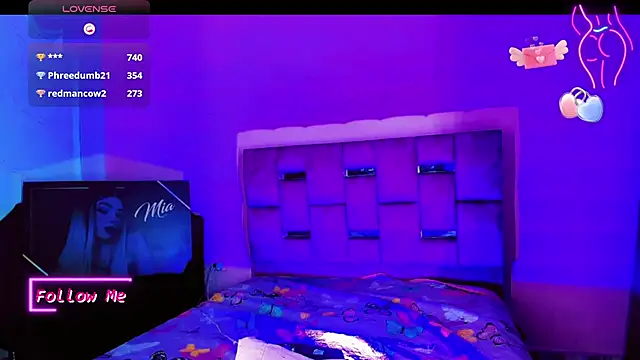 LADY-HOT-SEXY- online show from 10/19/25, 08:04