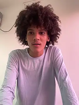 Max Rain online show from 10/09/25, 07:56